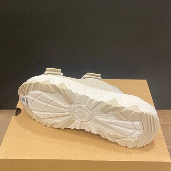 Ugg Light Beige Captrail Strap Slide Sandals Shoes Heels Flats NEW - Picture 4 of 4